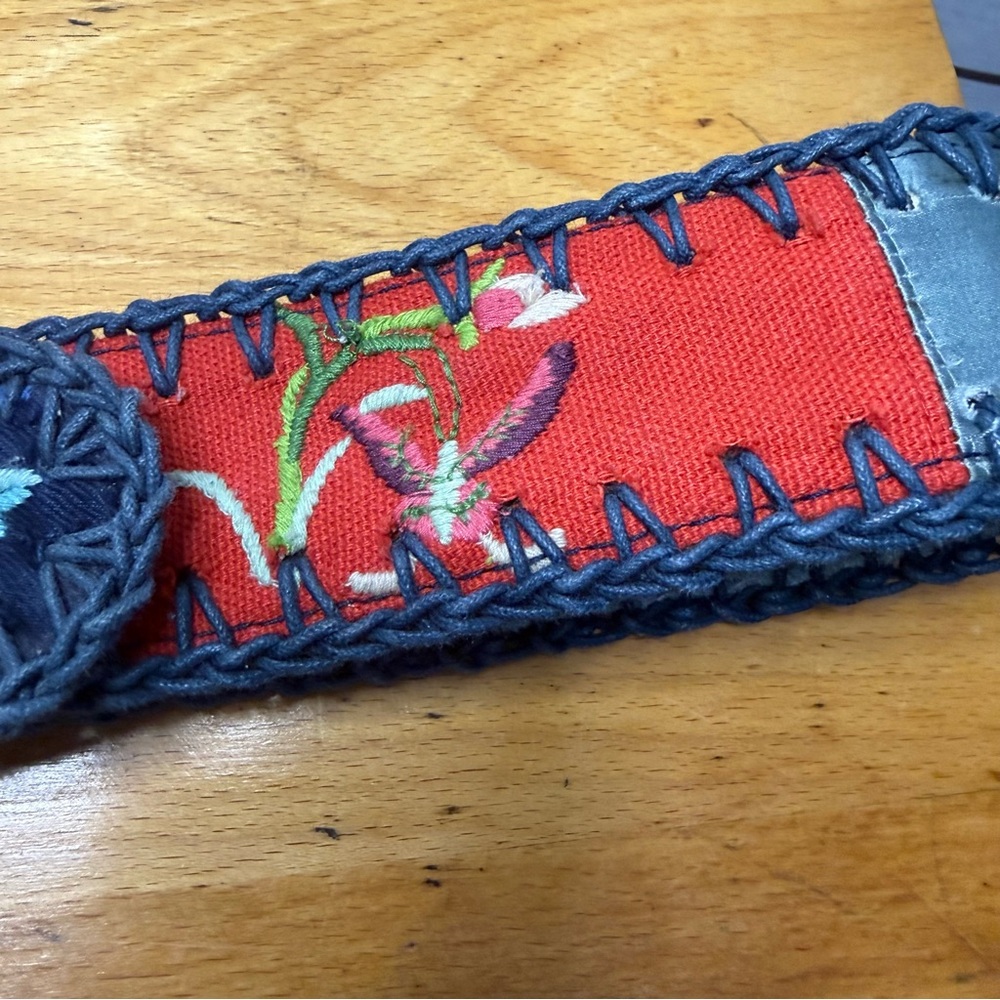 Lucky Brand Belt Ornate Boho-Chic Floral Bird Embroidery Brass Buckle - Picture 4 of 11